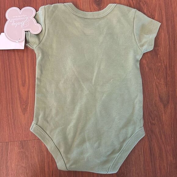 NWT baby essentials one piece lion green six months - Picture 4 of 4